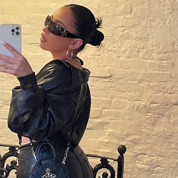 Rimless Y2K Sunglasses for Women Men,Trendy Shield Wrap Around Oversized Glasses - Picture 2 of 7